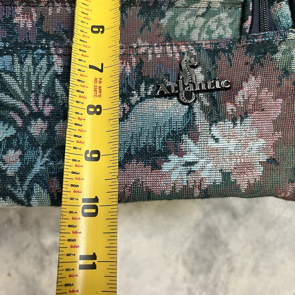 Vintage Atlantic Luggage Bag Floral Green Tapestry Carry-On 14" L X 10" T X 7" W - Picture 3 of 10